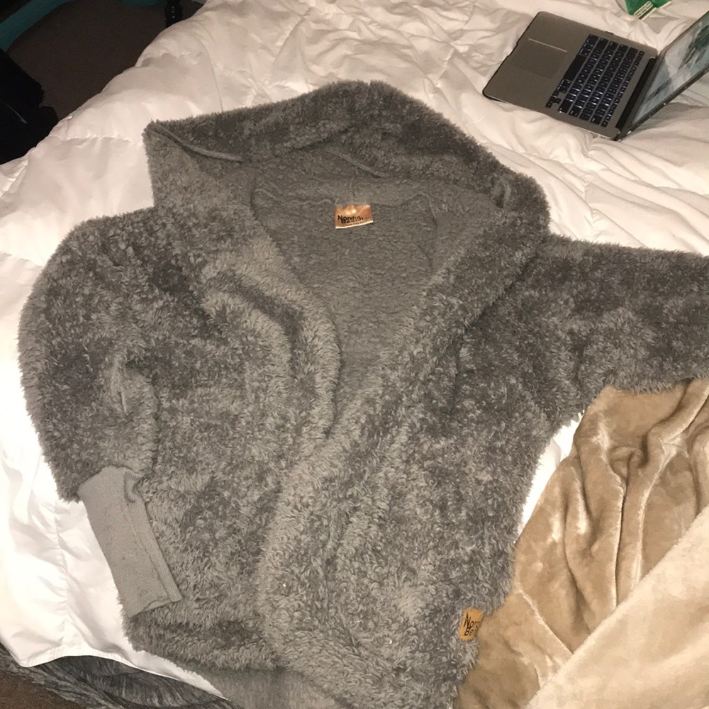 Nordic Beach Wrap